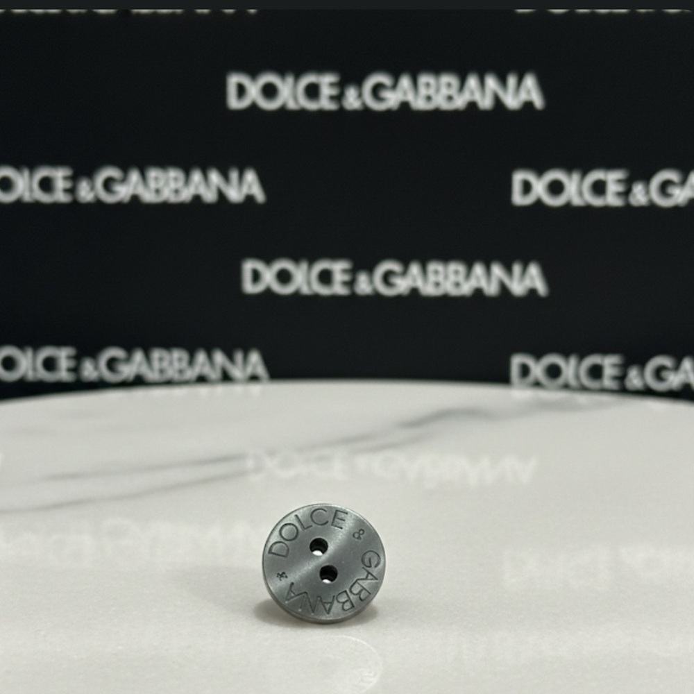 New authentic Dolce & Gabbana luxury designer signature replacement button